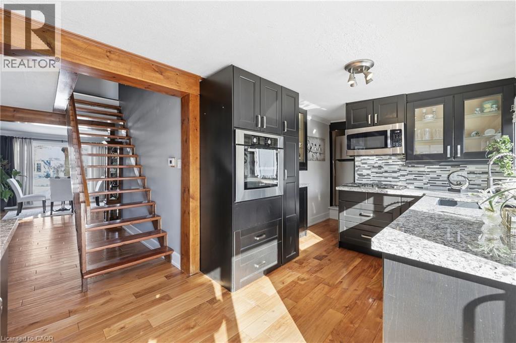 31 Hunter Street, Dundas, Ontario  L9H 1E5 - Photo 13 - 40838613