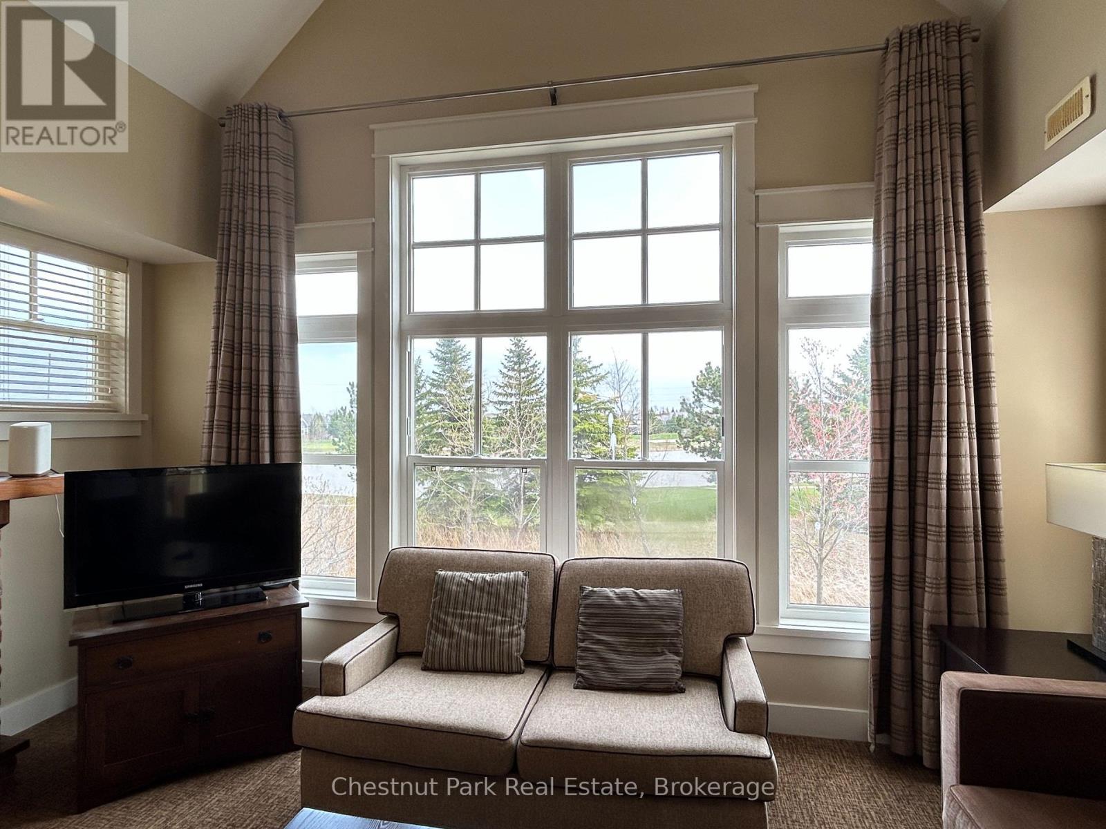 222 - 125 Fairway Court, Blue Mountains, Ontario  L9Y 0P8 - Photo 14 - X13427022