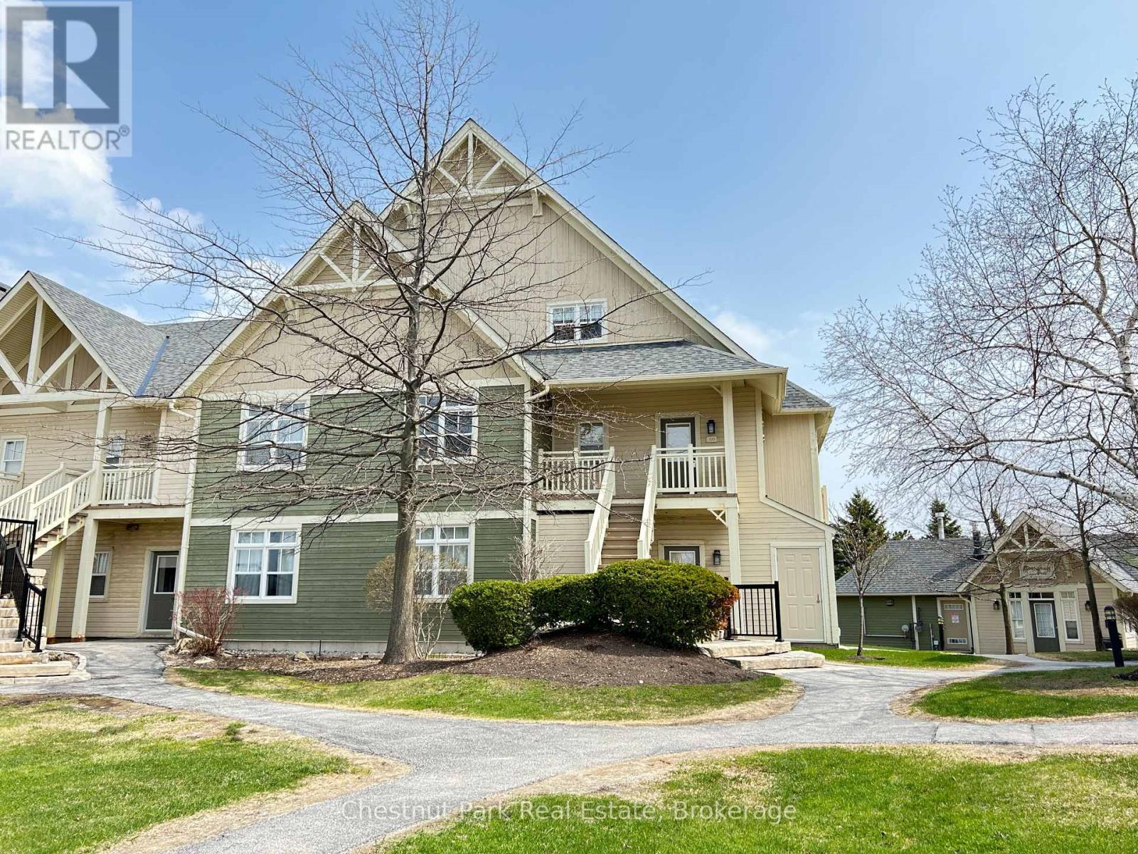 222 - 125 Fairway Court, Blue Mountains, Ontario  L9Y 0P8 - Photo 2 - X13427022