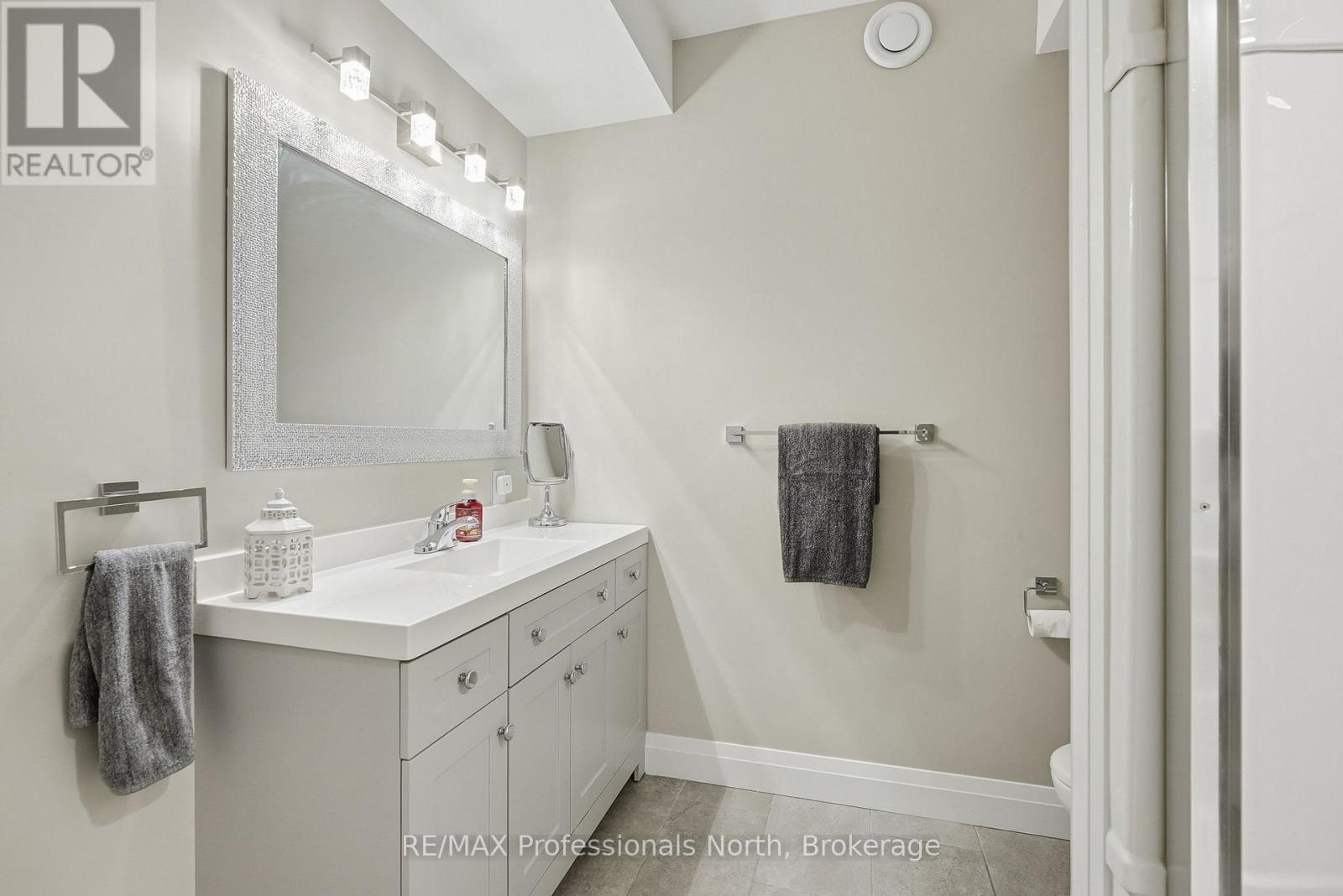 71 Jack Street, Huntsville, Ontario  P1H 0G4 - Photo 32 - X13427126