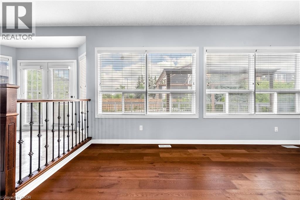 4 Clairfields Drive W, Guelph, Ontario  N1G 5H5 - Photo 21 - 40838419