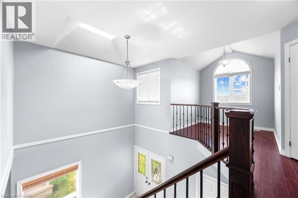 4 Clairfields Drive W, Guelph, Ontario  N1G 5H5 - Photo 28 - 40838419
