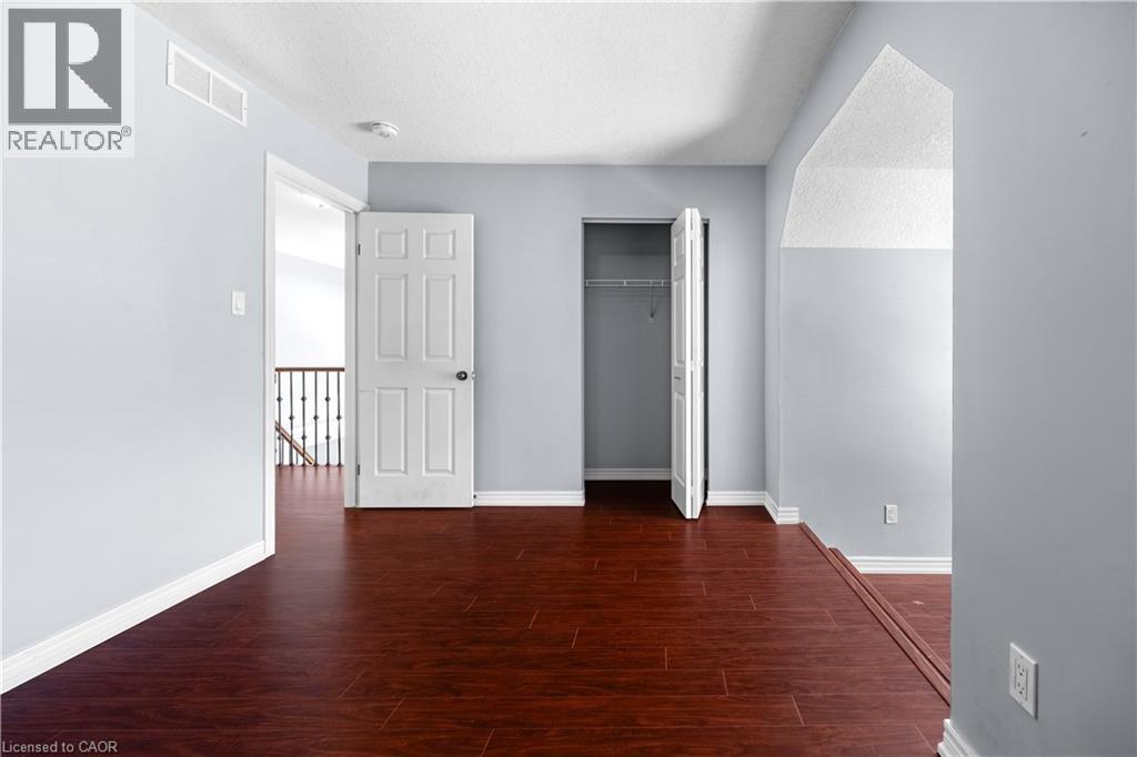 4 Clairfields Drive W, Guelph, Ontario  N1G 5H5 - Photo 30 - 40838419
