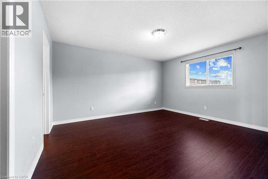 4 Clairfields Drive W, Guelph, Ontario  N1G 5H5 - Photo 31 - 40838419