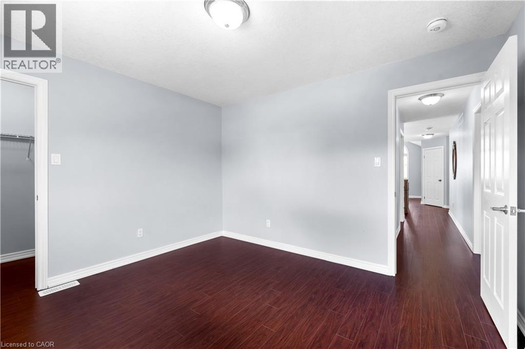 4 Clairfields Drive W, Guelph, Ontario  N1G 5H5 - Photo 36 - 40838419