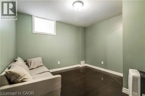 4 Clairfields Drive W, Guelph, Ontario  N1G 5H5 - Photo 48 - 40838419