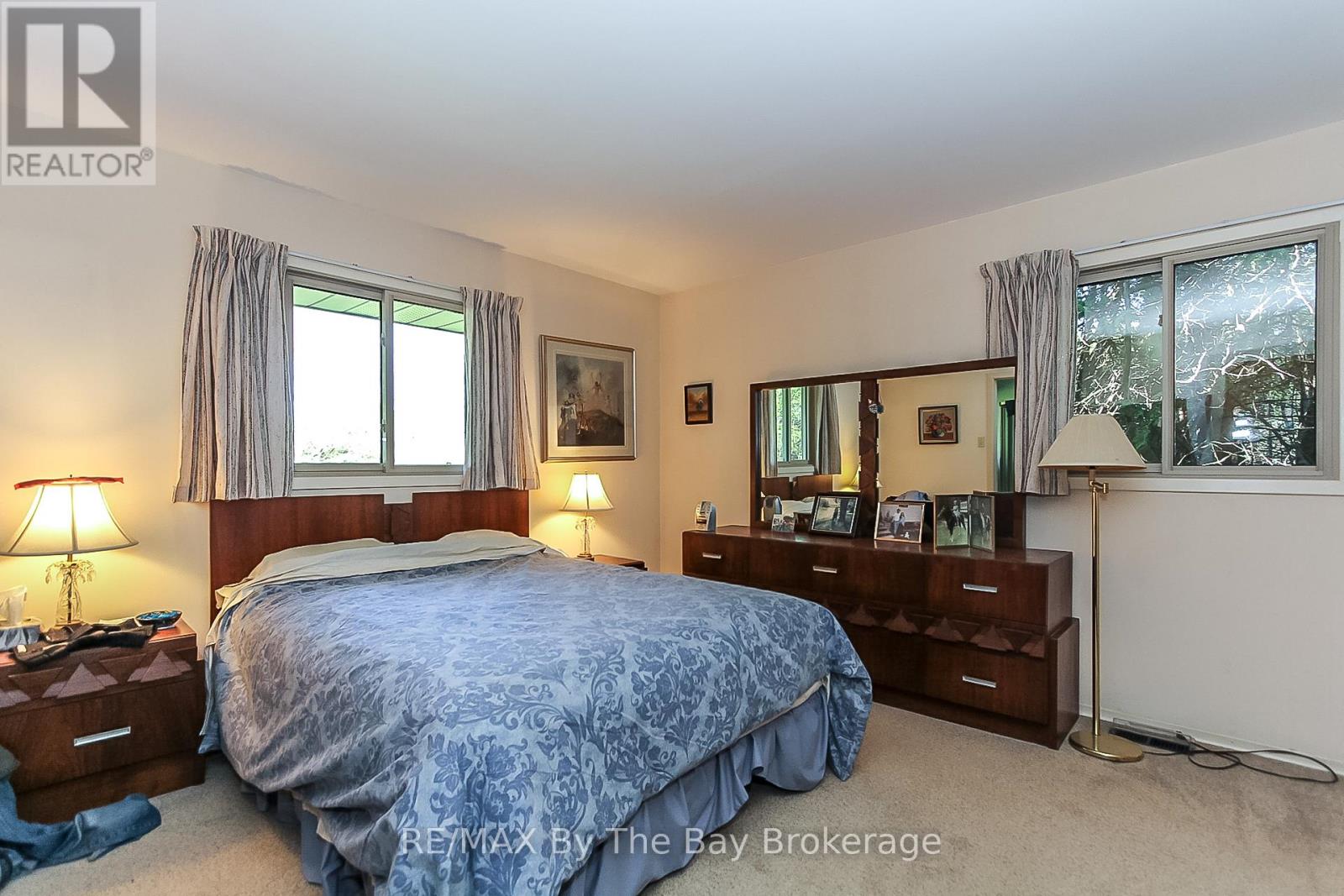 630 Sunnidale Road S, Wasaga Beach, Ontario  L9Z 1J7 - Photo 17 - S13427516