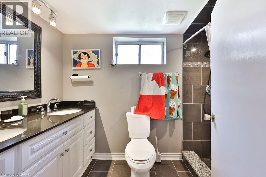 11 Lynwood Drive, Stoney Creek, Ontario  L8E 3E7 - Photo 24 - 40838732