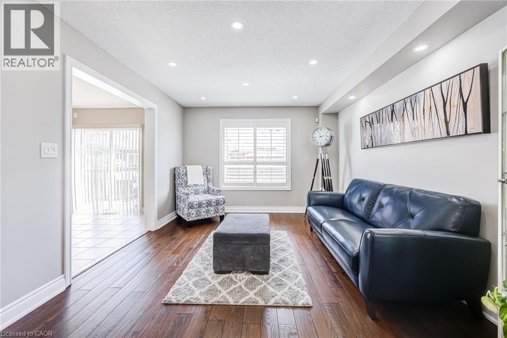 7 Bramoak Crescent, Brampton, Ontario  L7A 1T7 - Photo 7 - 40838645