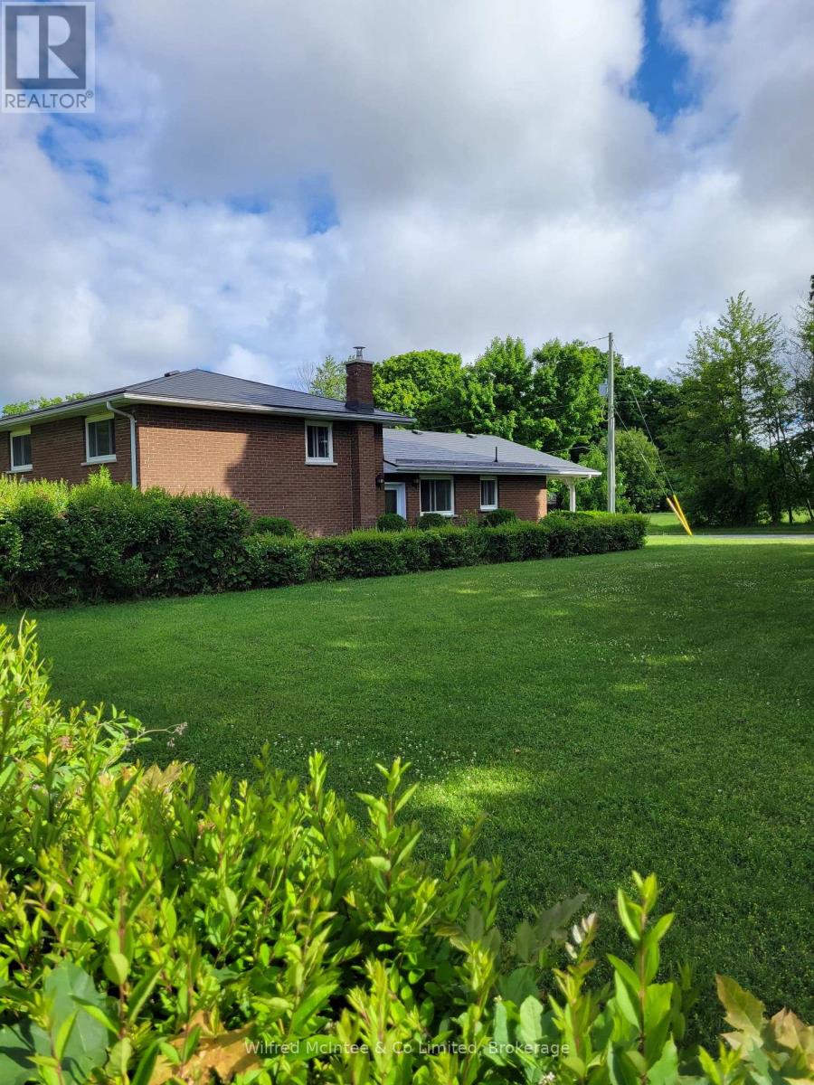 24 Stanley Street, Kincardine, Ontario  N0G 2T0 - Photo 5 - X13427518