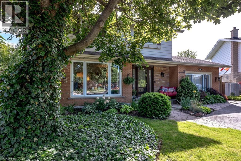 28 Ramsgate Drive, Stoney Creek, Ontario  L8G 3V5 - Photo 2 - 40838460
