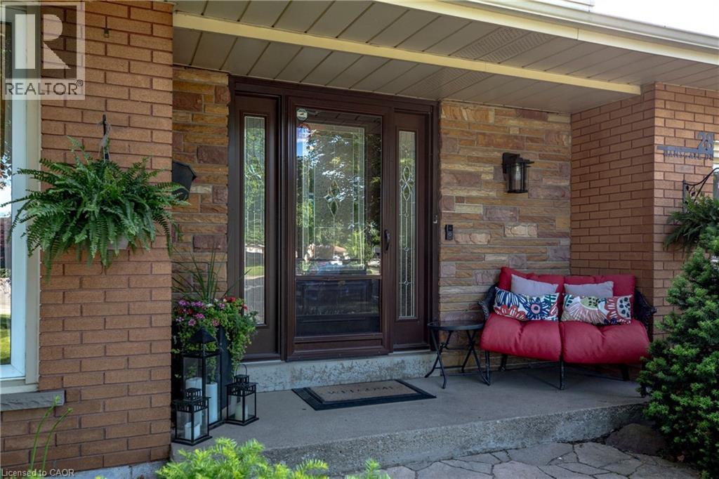 28 Ramsgate Drive, Stoney Creek, Ontario  L8G 3V5 - Photo 4 - 40838460