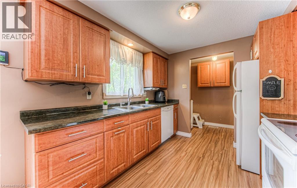 82 Roseneath Crescent, Kitchener, Ontario  N2E 1V9 - Photo 18 - 40838142