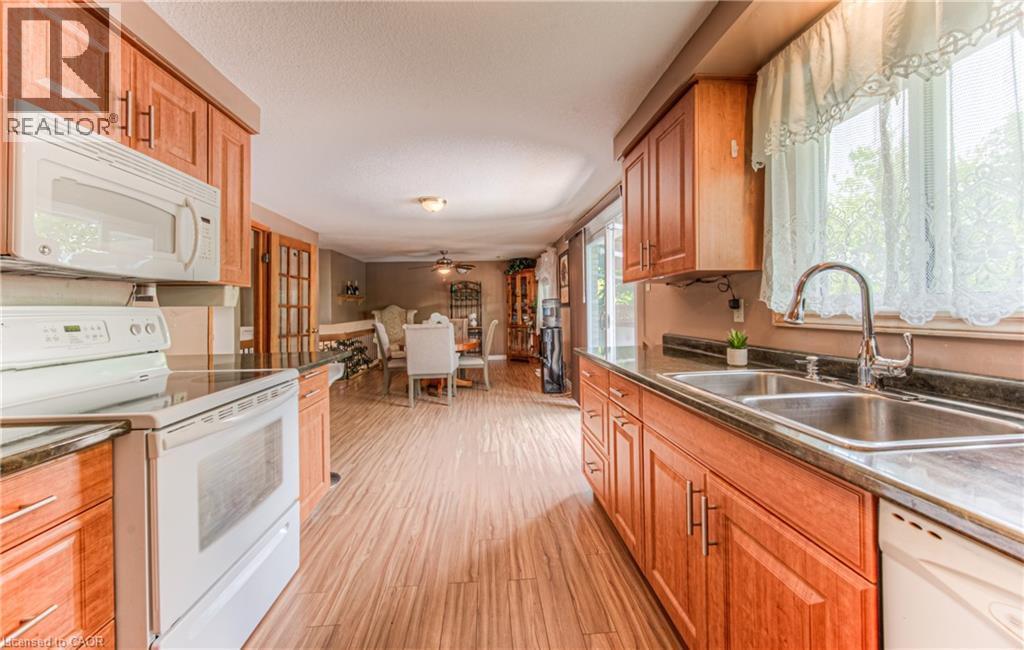 82 Roseneath Crescent, Kitchener, Ontario  N2E 1V9 - Photo 21 - 40838142