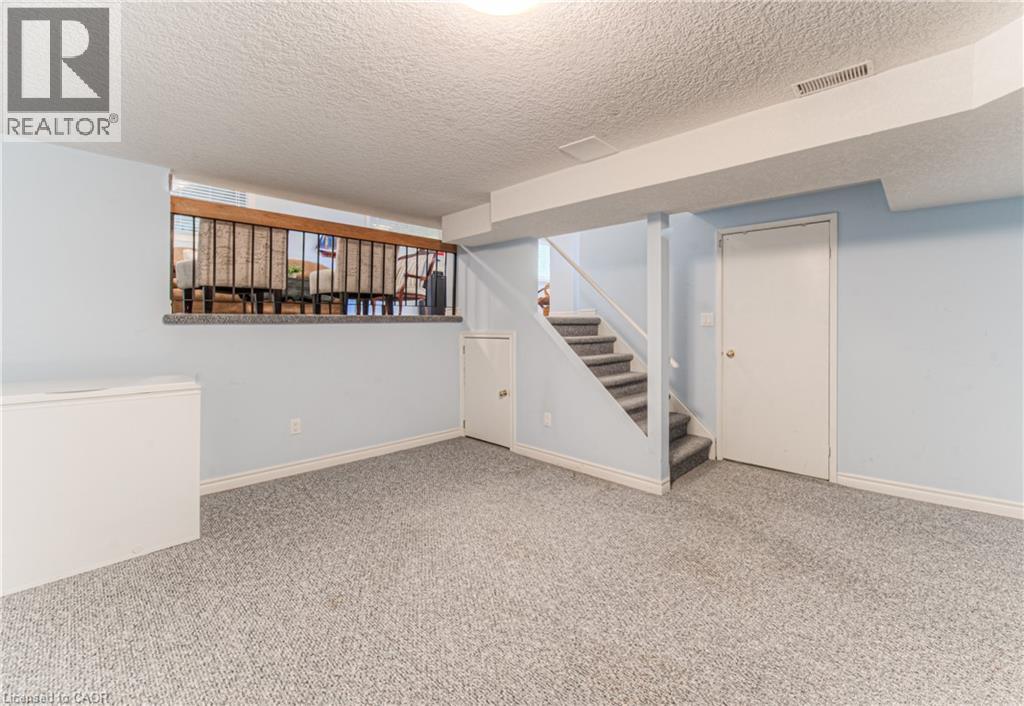 82 Roseneath Crescent, Kitchener, Ontario  N2E 1V9 - Photo 36 - 40838142