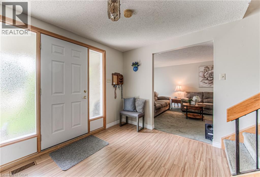 82 Roseneath Crescent, Kitchener, Ontario  N2E 1V9 - Photo 5 - 40838142