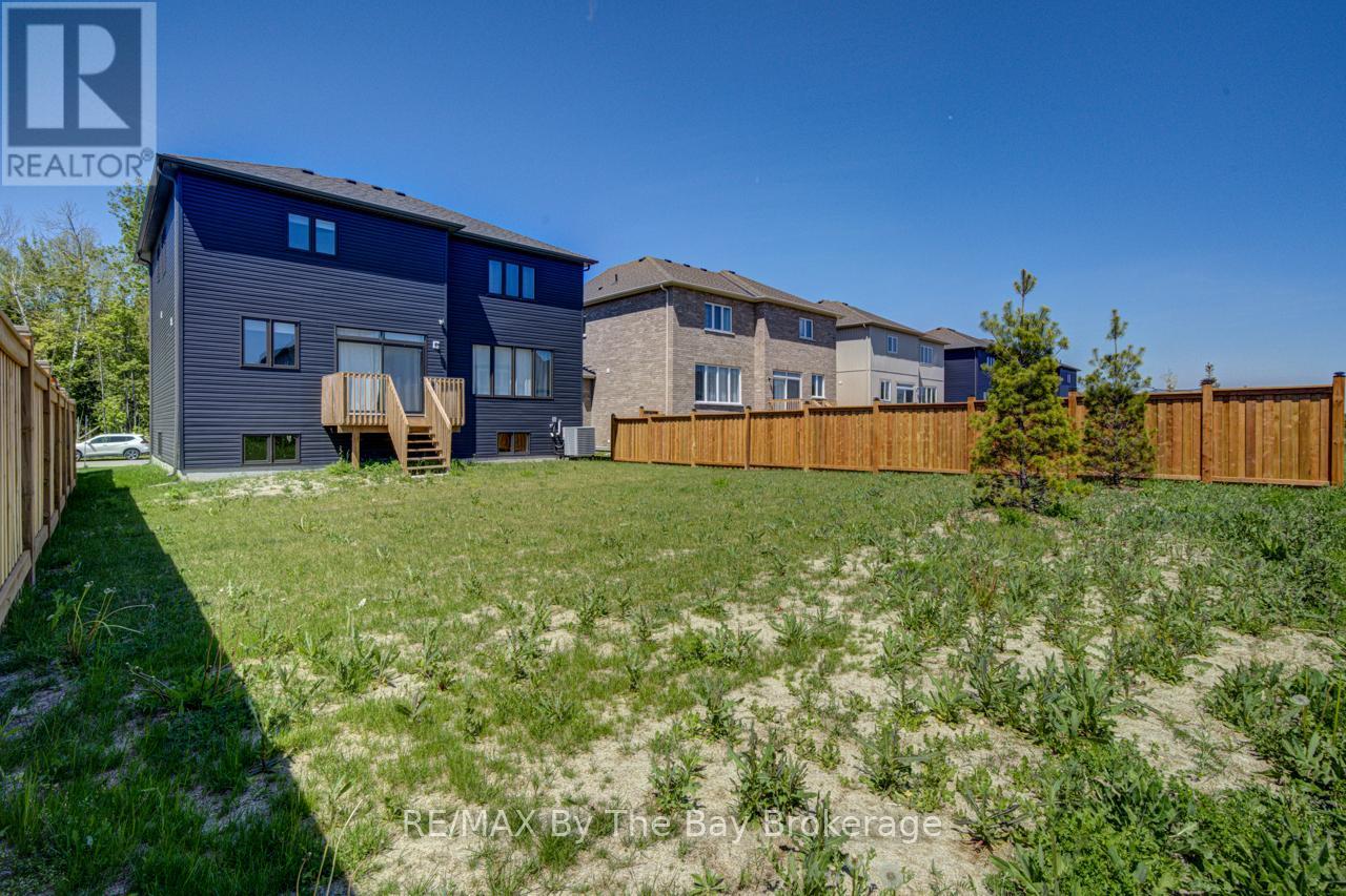 166 Mapleside Drive, Wasaga Beach, Ontario  L9Z 3A5 - Photo 32 - S13428074