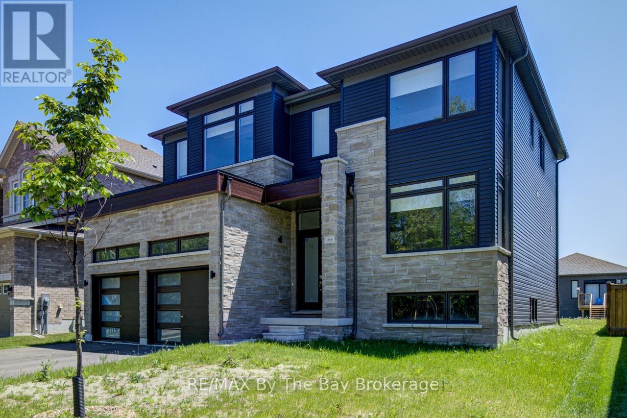 166 Mapleside Drive, Wasaga Beach, Ontario  L9Z 3A5 - Photo 4 - S13428074