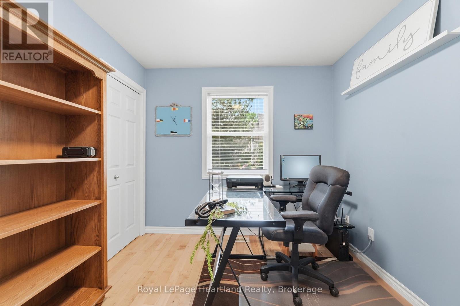 35095 Old River Road N, Bluewater, Ontario  N0M 1G0 - Photo 17 - X13428106