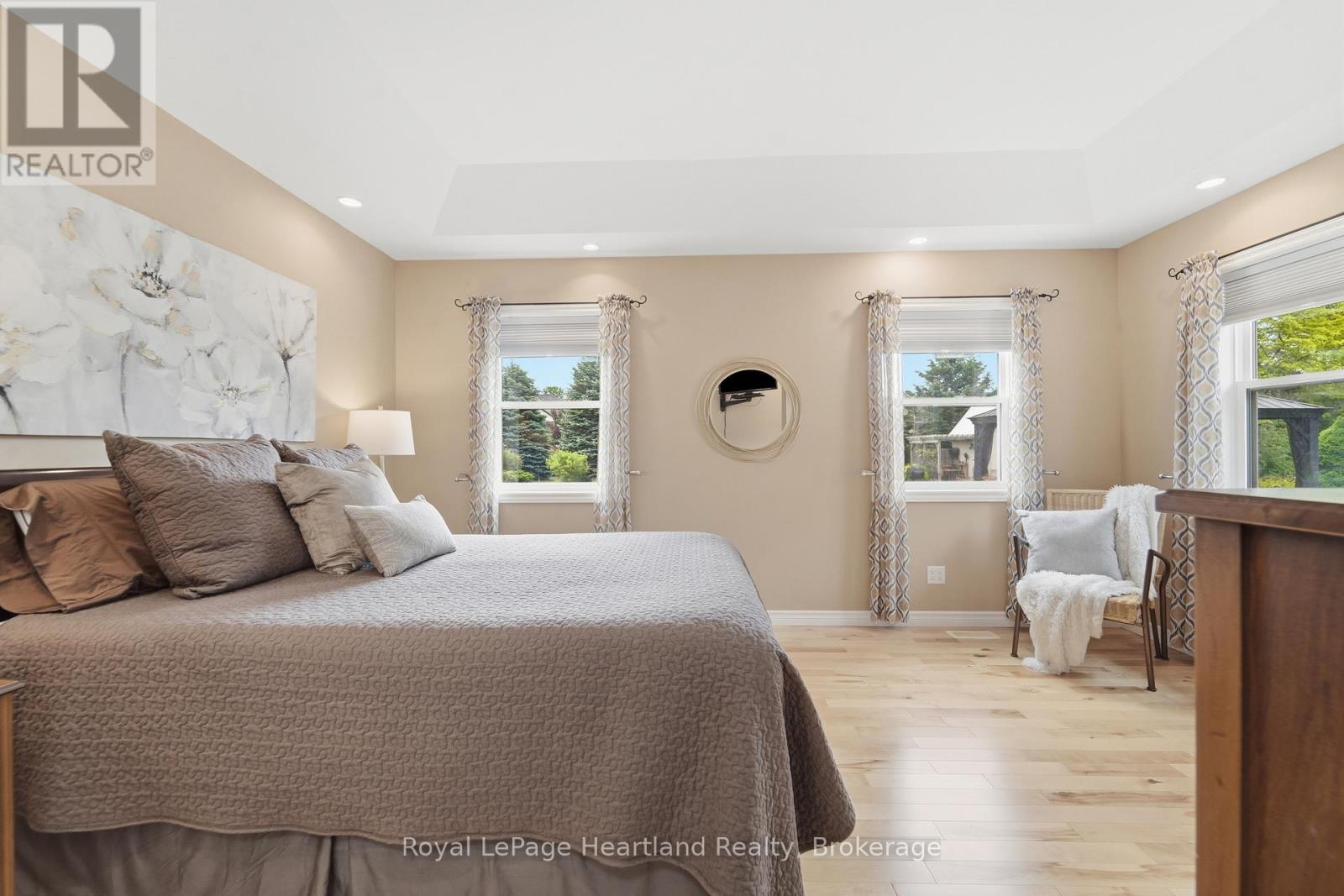 35095 Old River Road N, Bluewater, Ontario  N0M 1G0 - Photo 20 - X13428106