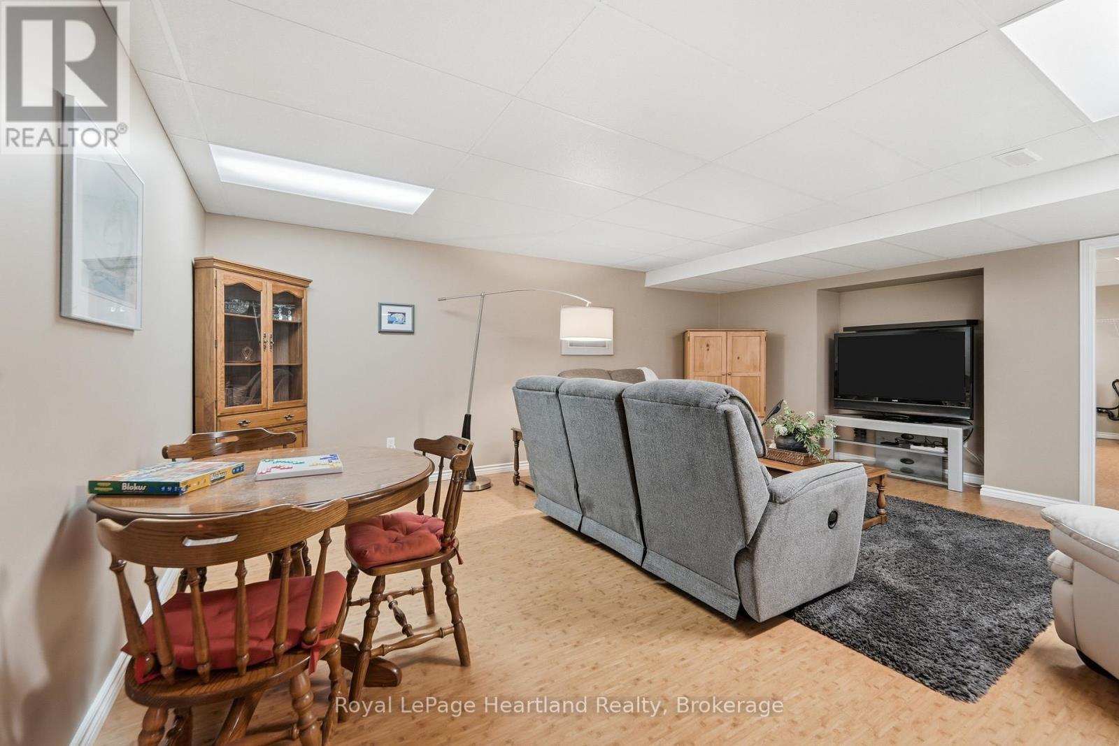 35095 Old River Road N, Bluewater, Ontario  N0M 1G0 - Photo 29 - X13428106