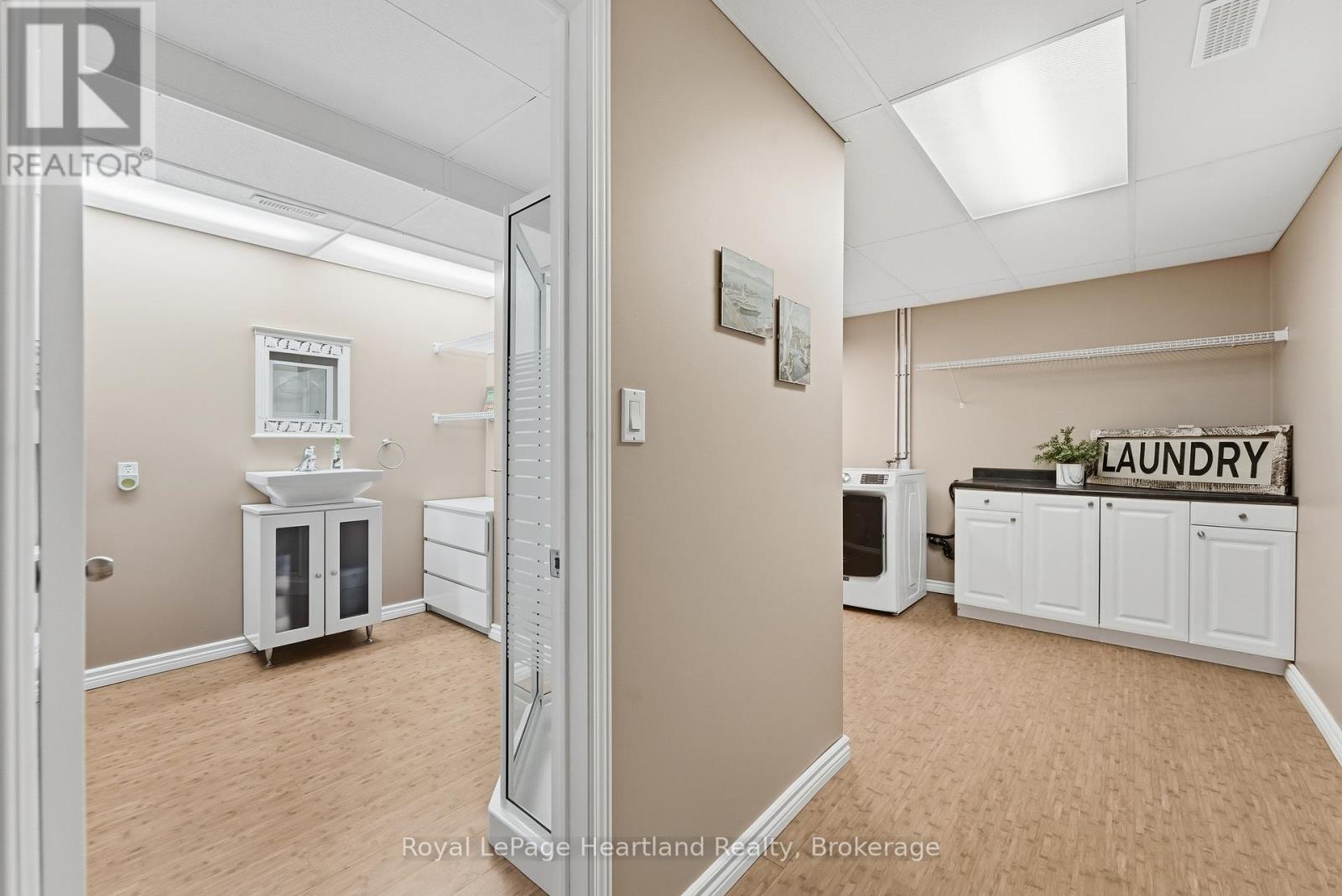 35095 Old River Road N, Bluewater, Ontario  N0M 1G0 - Photo 32 - X13428106
