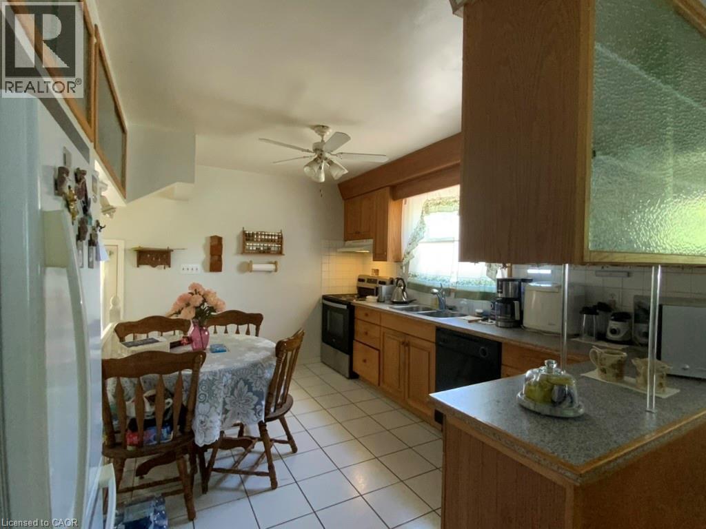 288 First Avenue, Welland, Ontario  L3C 1Y8 - Photo 12 - 40838690