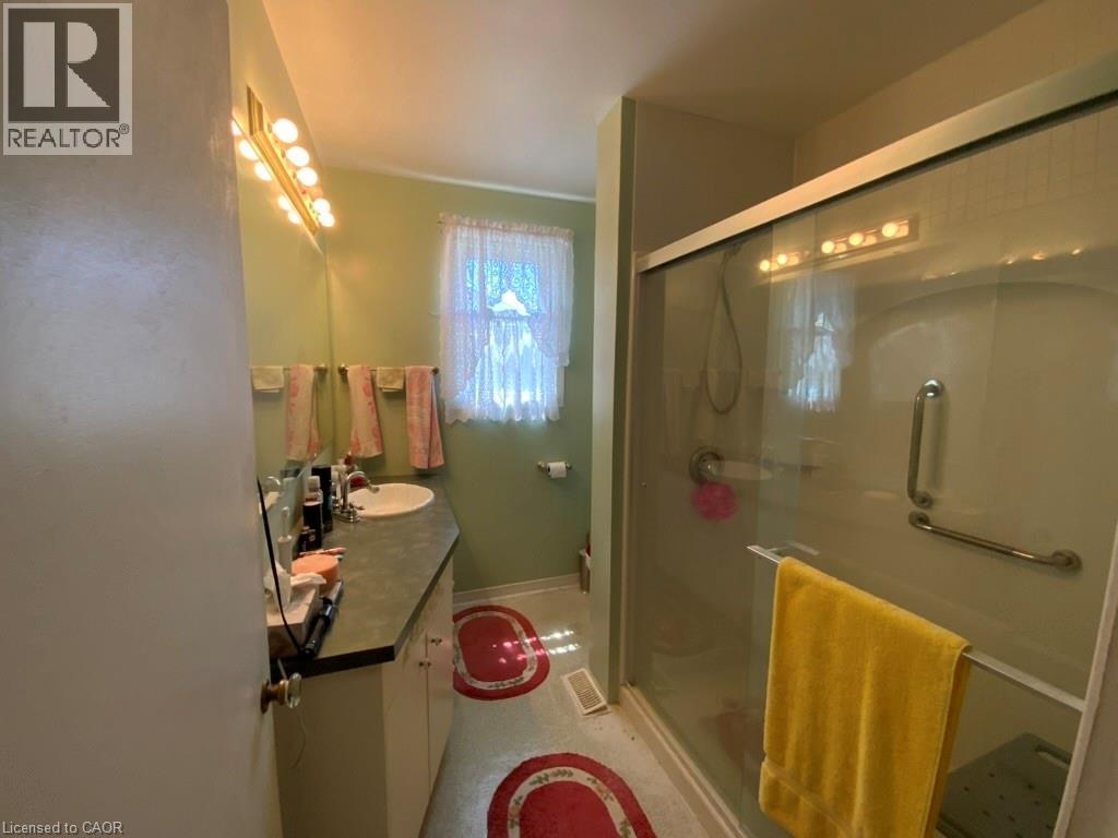 288 First Avenue, Welland, Ontario  L3C 1Y8 - Photo 14 - 40838690