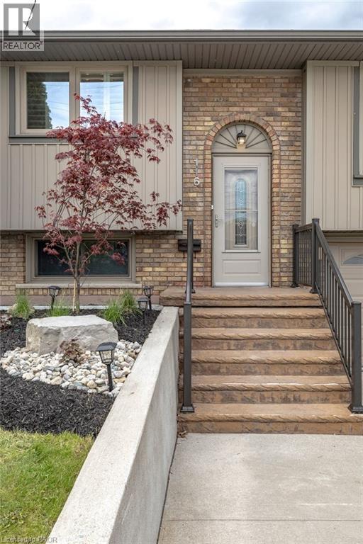 116 Highridge Avenue, Hamilton, Ontario  L8E 3Y9 - Photo 3 - 40838768