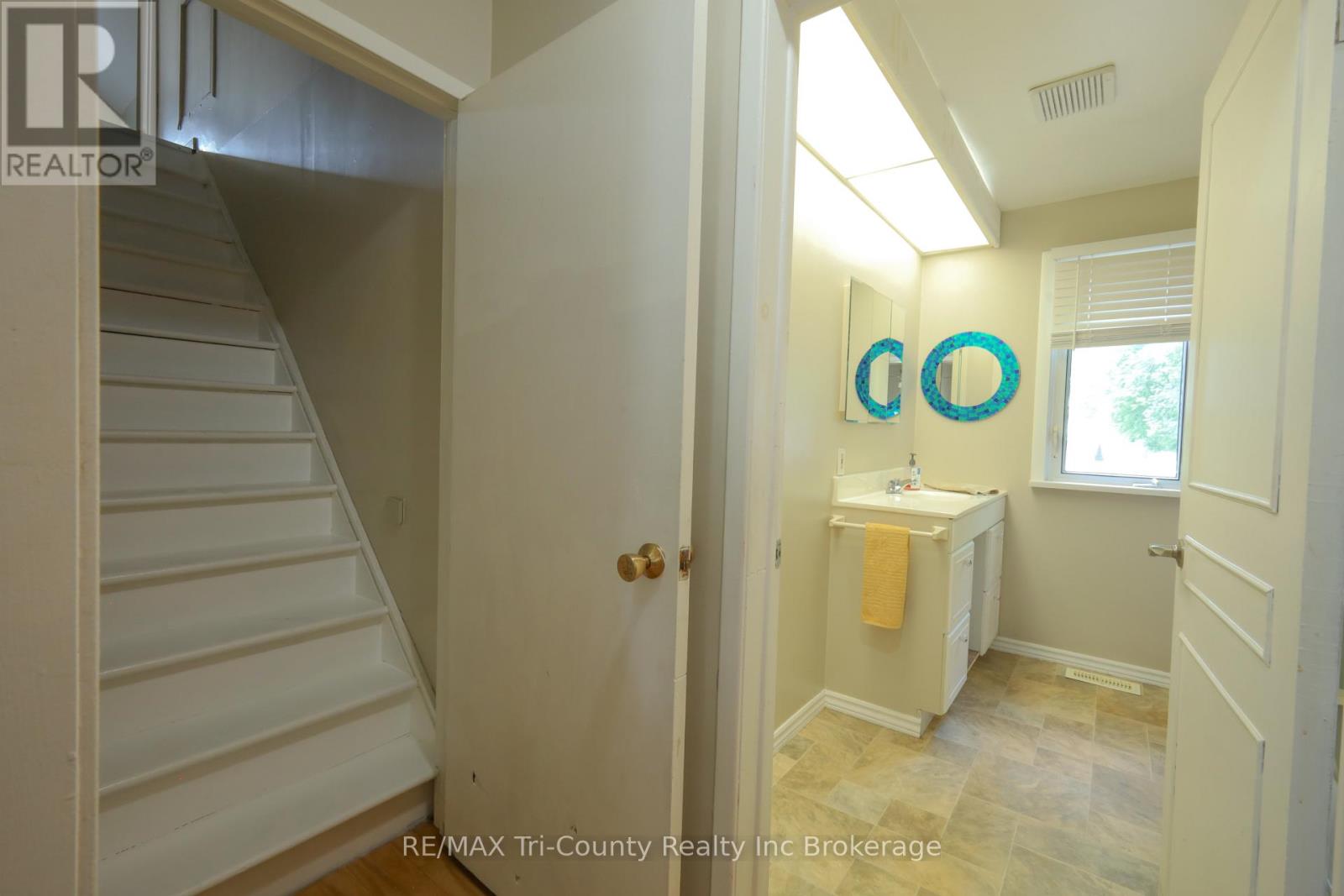 1360 Turkey Point Road, Norfolk, Ontario  N3Y 4X1 - Photo 17 - X13428524