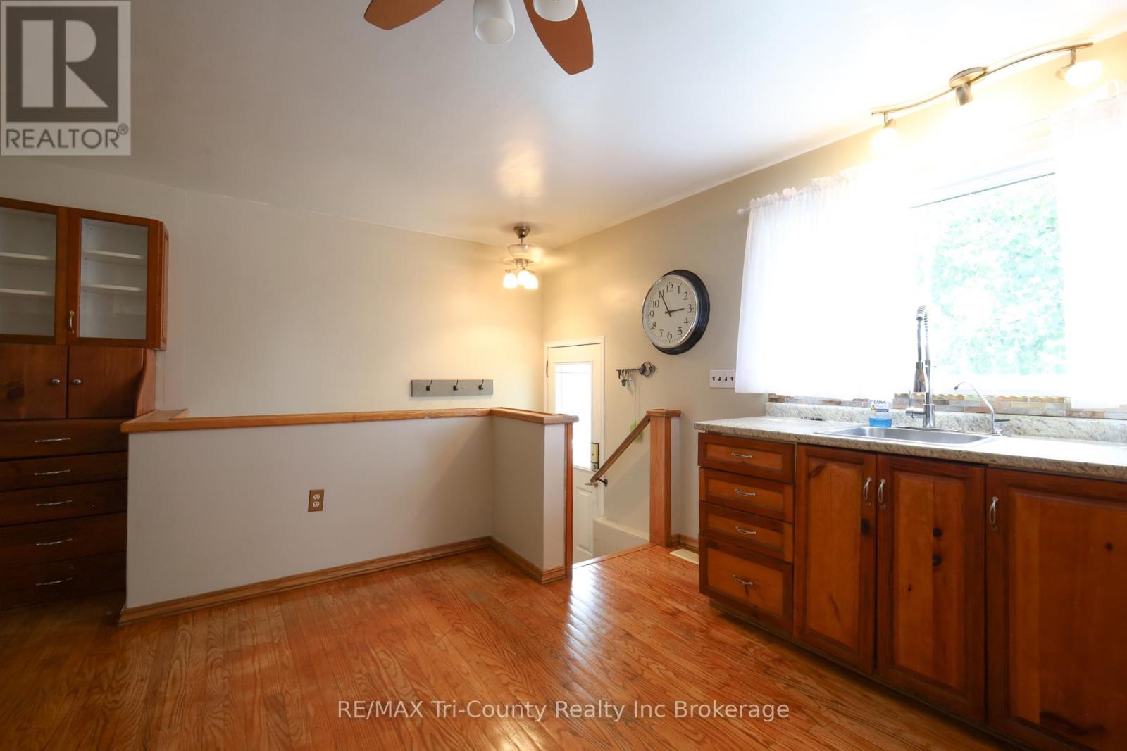 1360 Turkey Point Road, Norfolk, Ontario  N3Y 4X1 - Photo 7 - X13428524