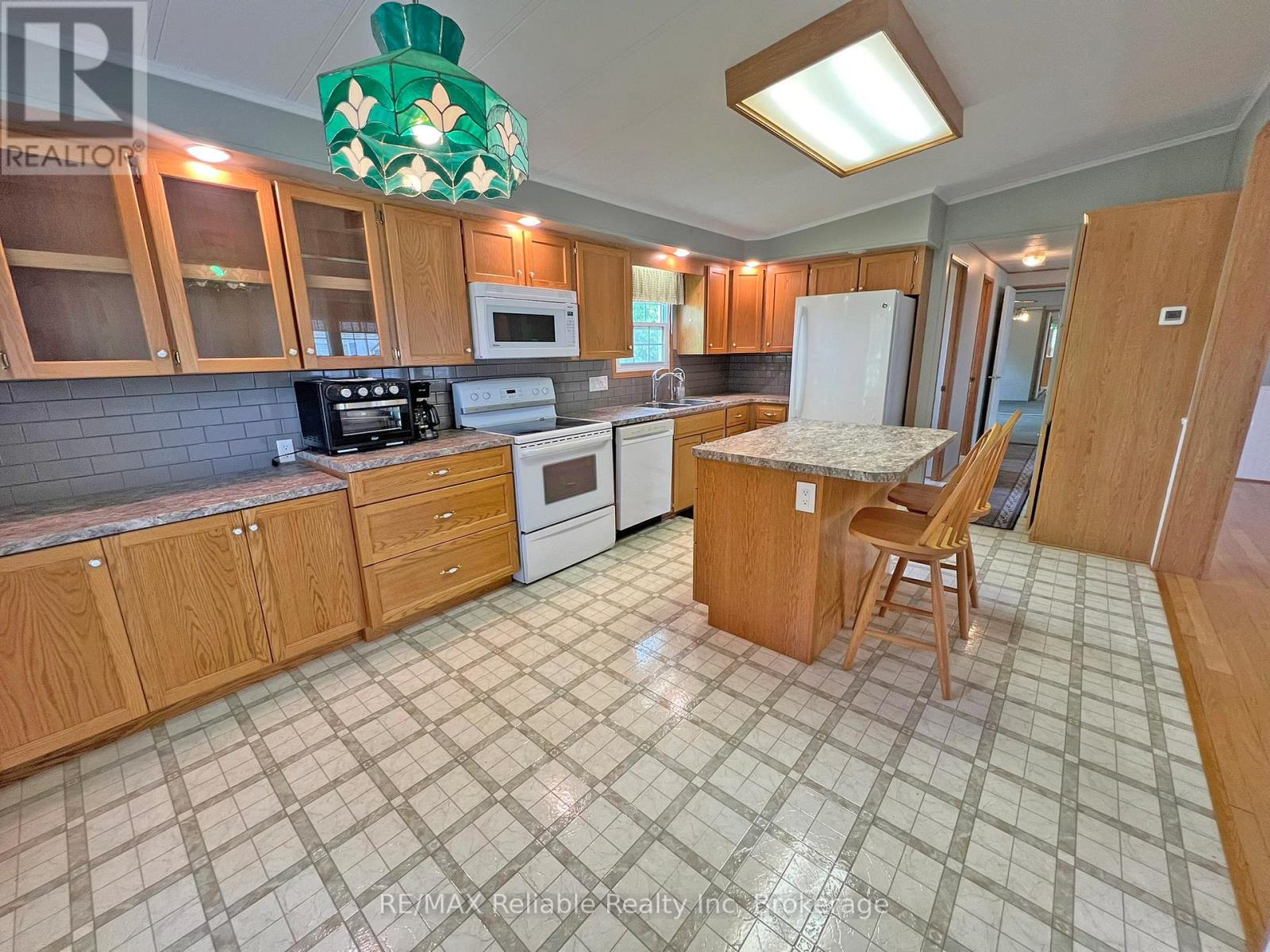 144 Sandbagger Crescent, Central Huron, Ontario  N0M 1G0 - Photo 13 - X13428474