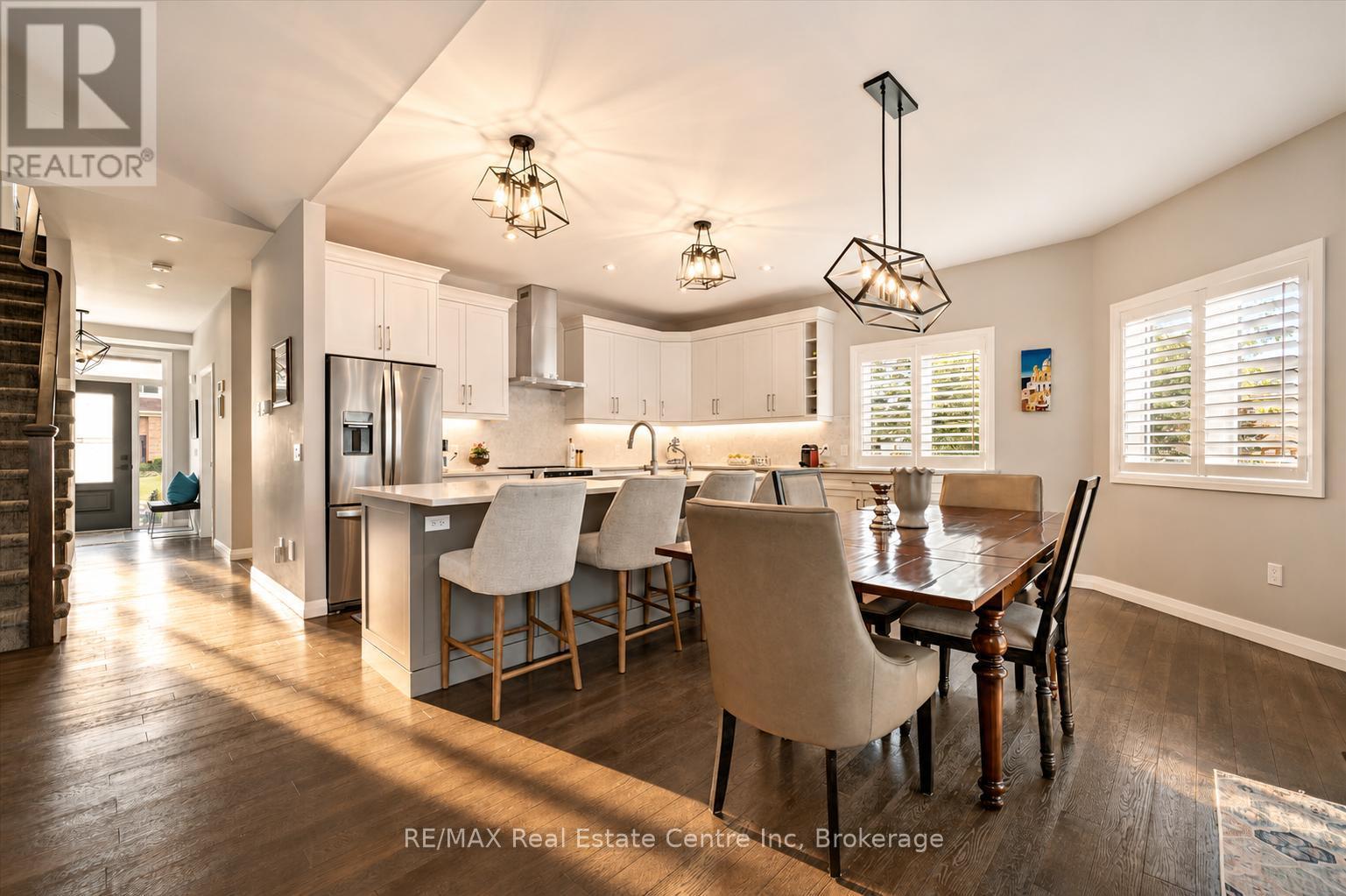 10 Craighead Drive, Centre Wellington, Ontario  N1M 2Z2 - Photo 4 - X13428556
