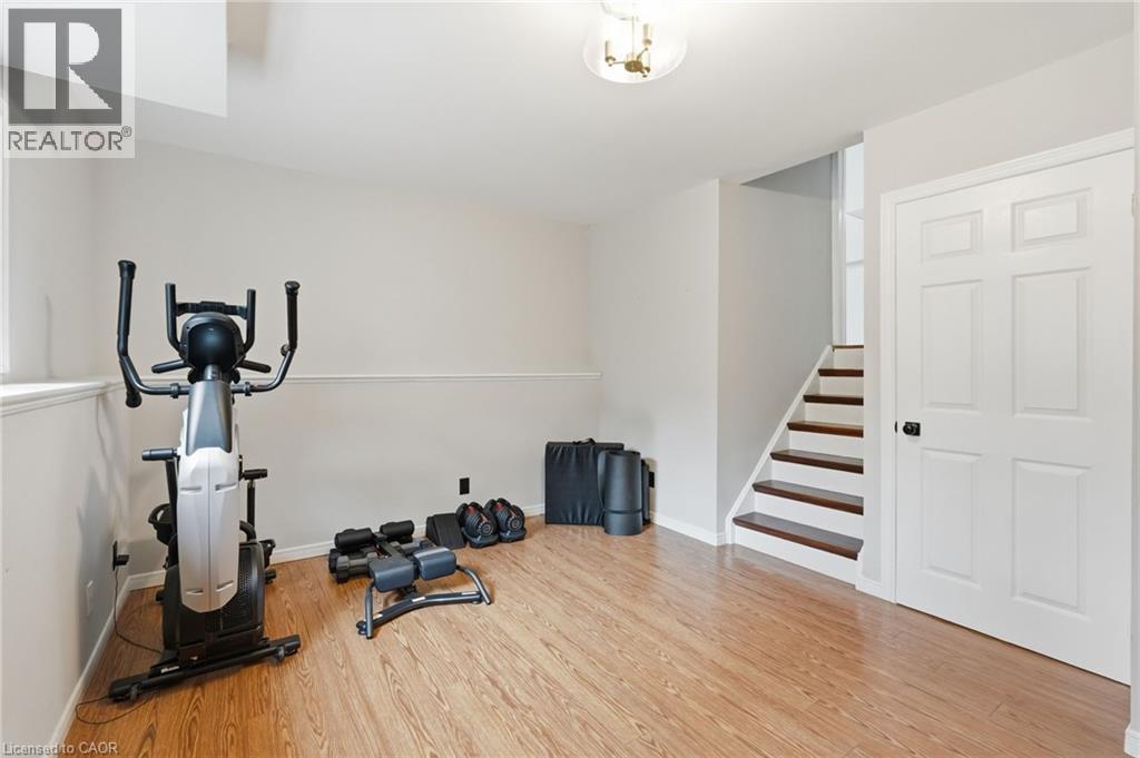 6 Woodcroft Crescent, Waterdown, Ontario  L8B 0H1 - Photo 29 - 40838647