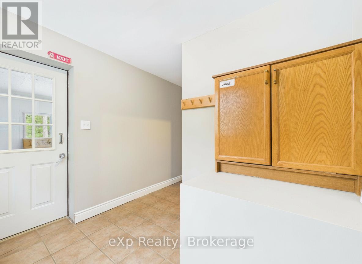 26 Elgin Street, Northern Bruce Peninsula, Ontario  N0H 2R0 - Photo 12 - X13428852