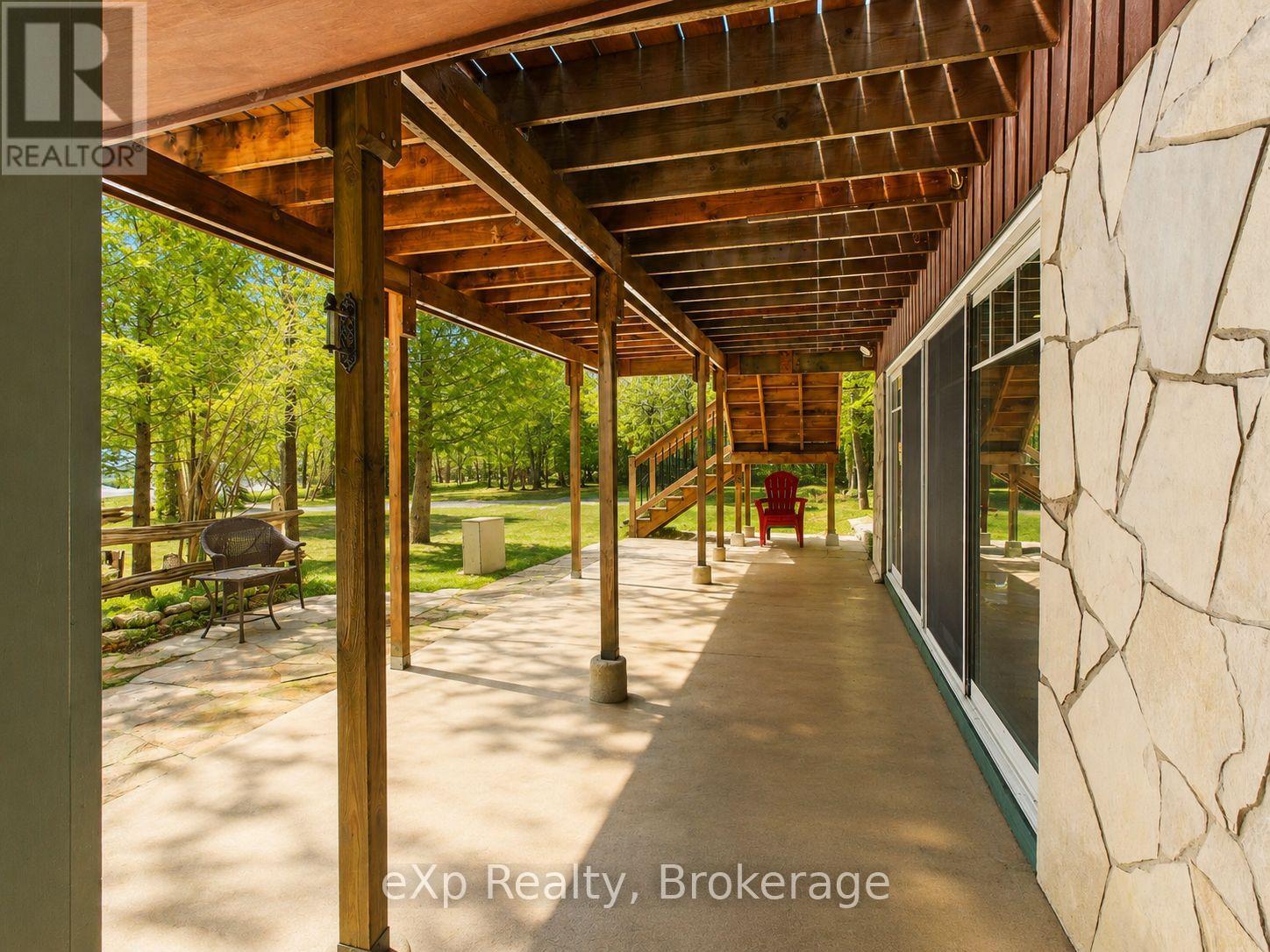 26 Elgin Street, Northern Bruce Peninsula, Ontario  N0H 2R0 - Photo 4 - X13428852