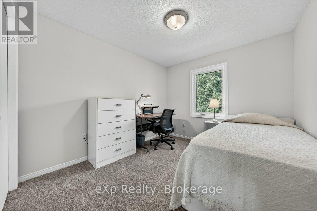 35 Roehampton Crescent, Guelph, Ontario  N1L 1M8 - Photo 29 - X13428952
