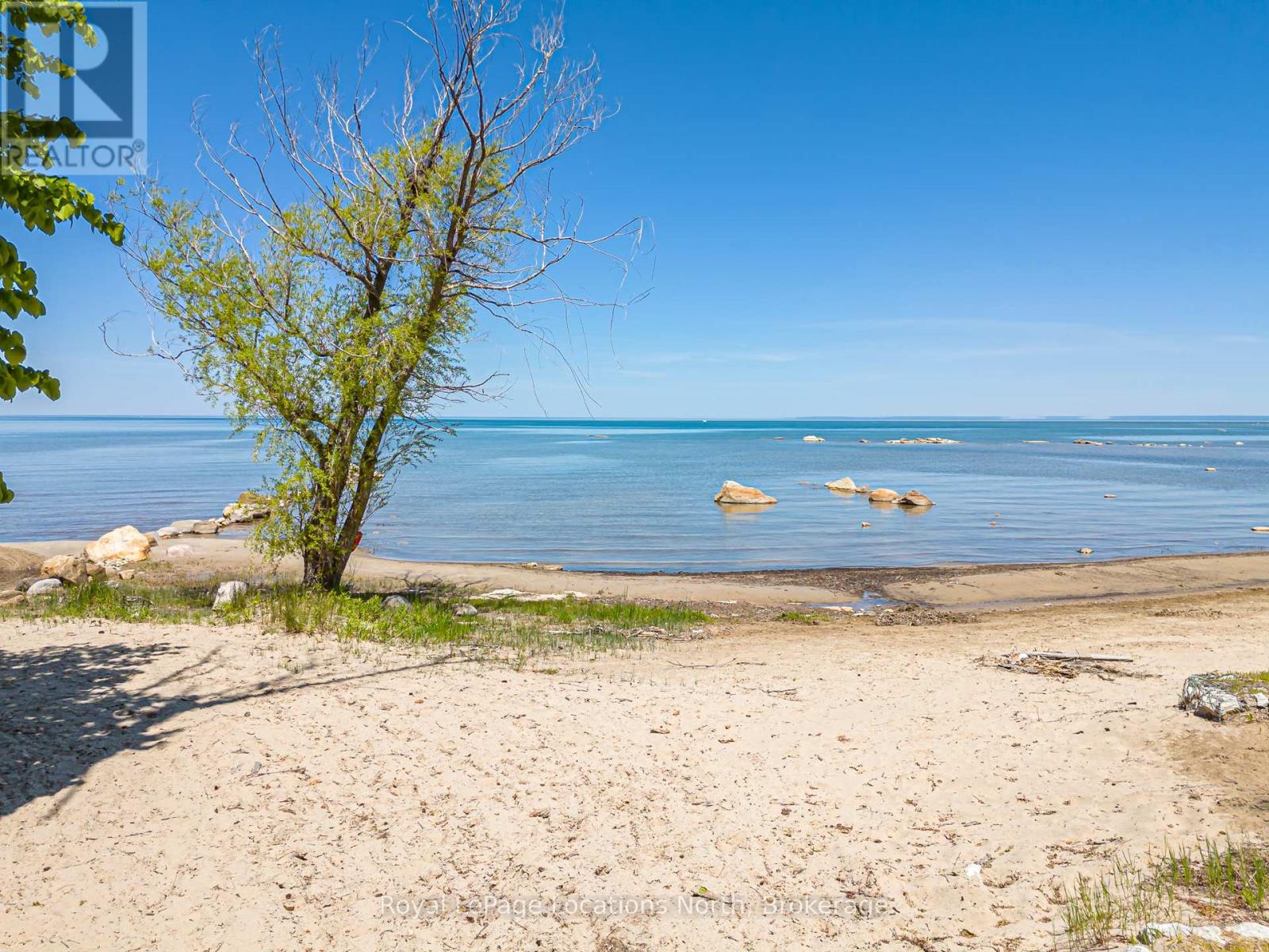 102 Fraser Crescent, Blue Mountains, Ontario  L9Y 0M8 - Photo 2 - X13429064