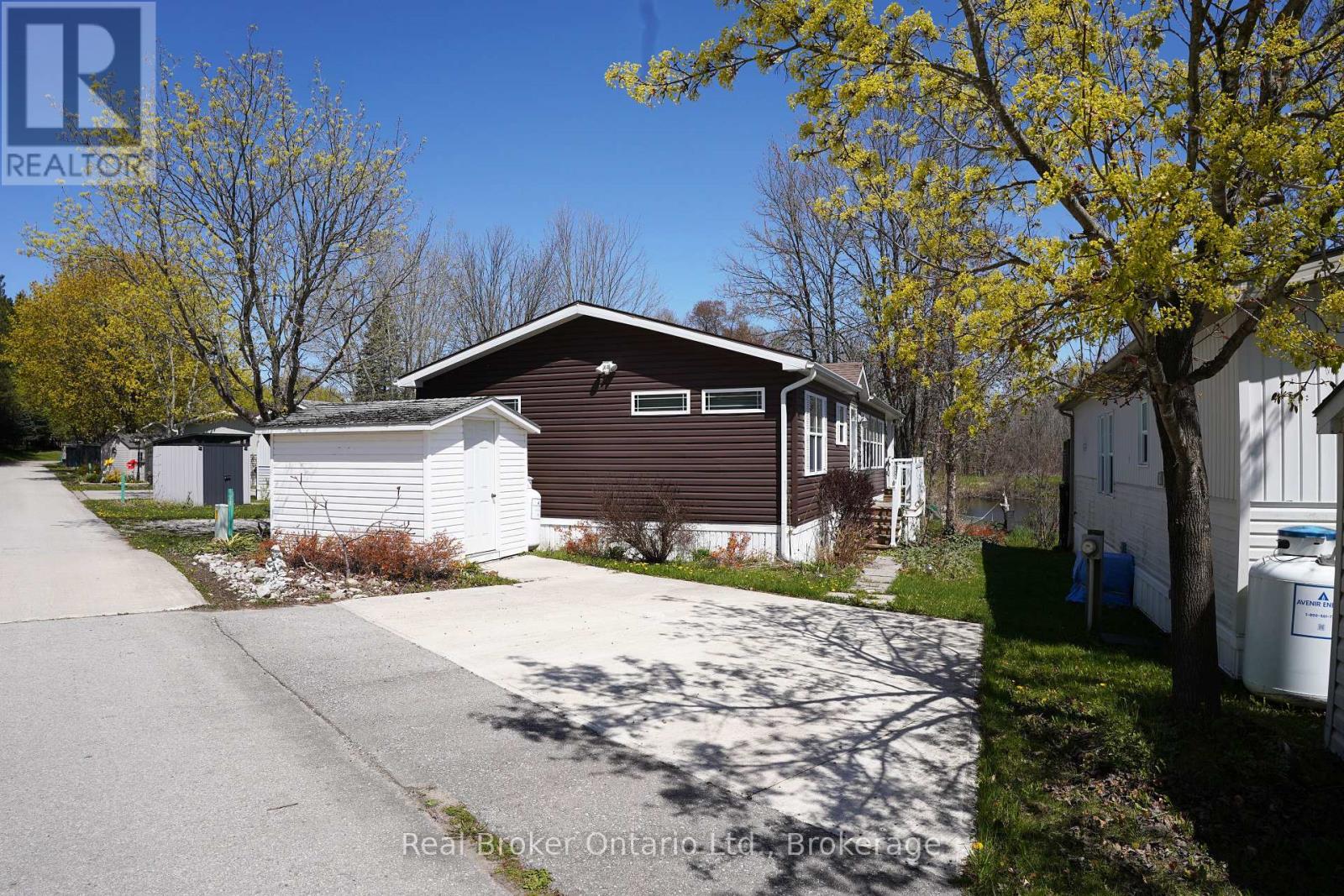M24 - 13 Southline Avenue, Huron-Kinloss, Ontario  N2Z 2X5 - Photo 29 - X13429282