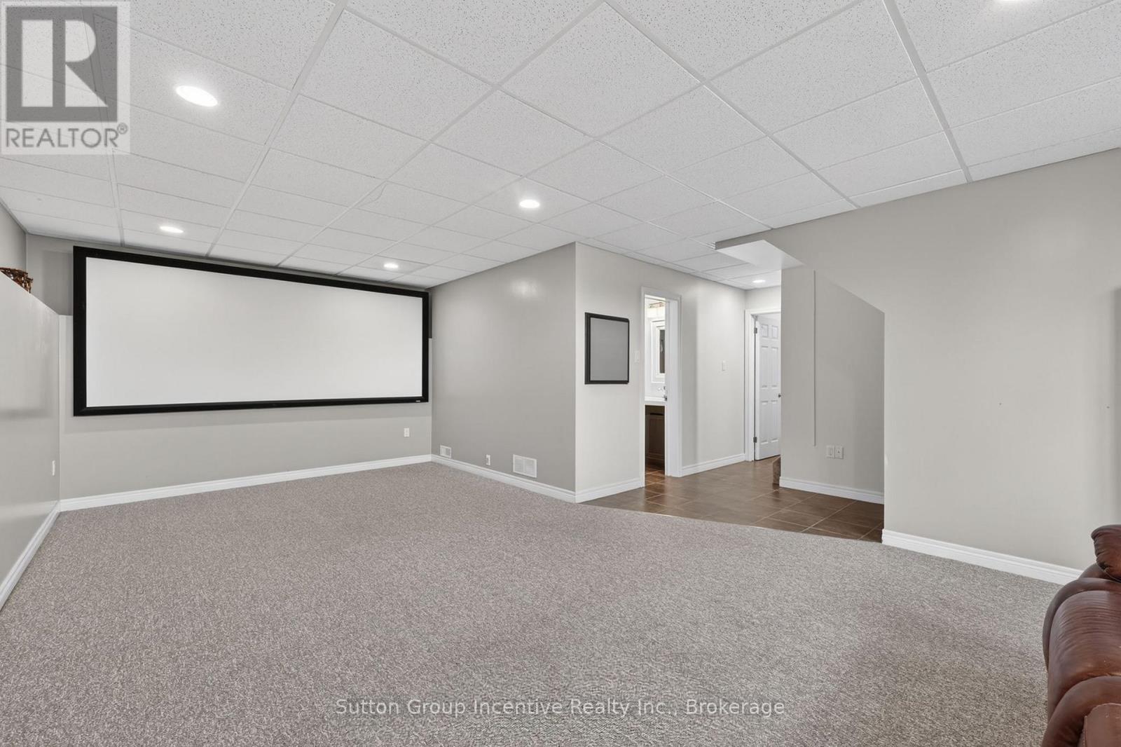5 Marl Creek Drive, Springwater, Ontario  L0L 2K0 - Photo 33 - S13429384