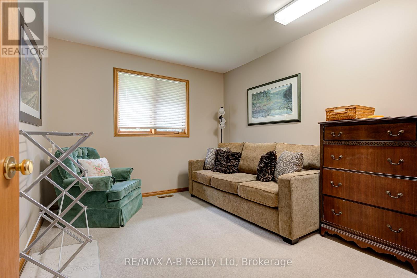 137 Mitchell Court, West Perth, Ontario  N0K 1N0 - Photo 20 - X13429514