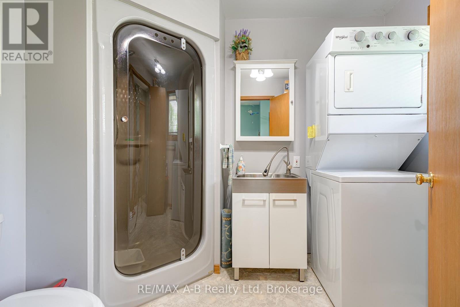 137 Mitchell Court, West Perth, Ontario  N0K 1N0 - Photo 23 - X13429514