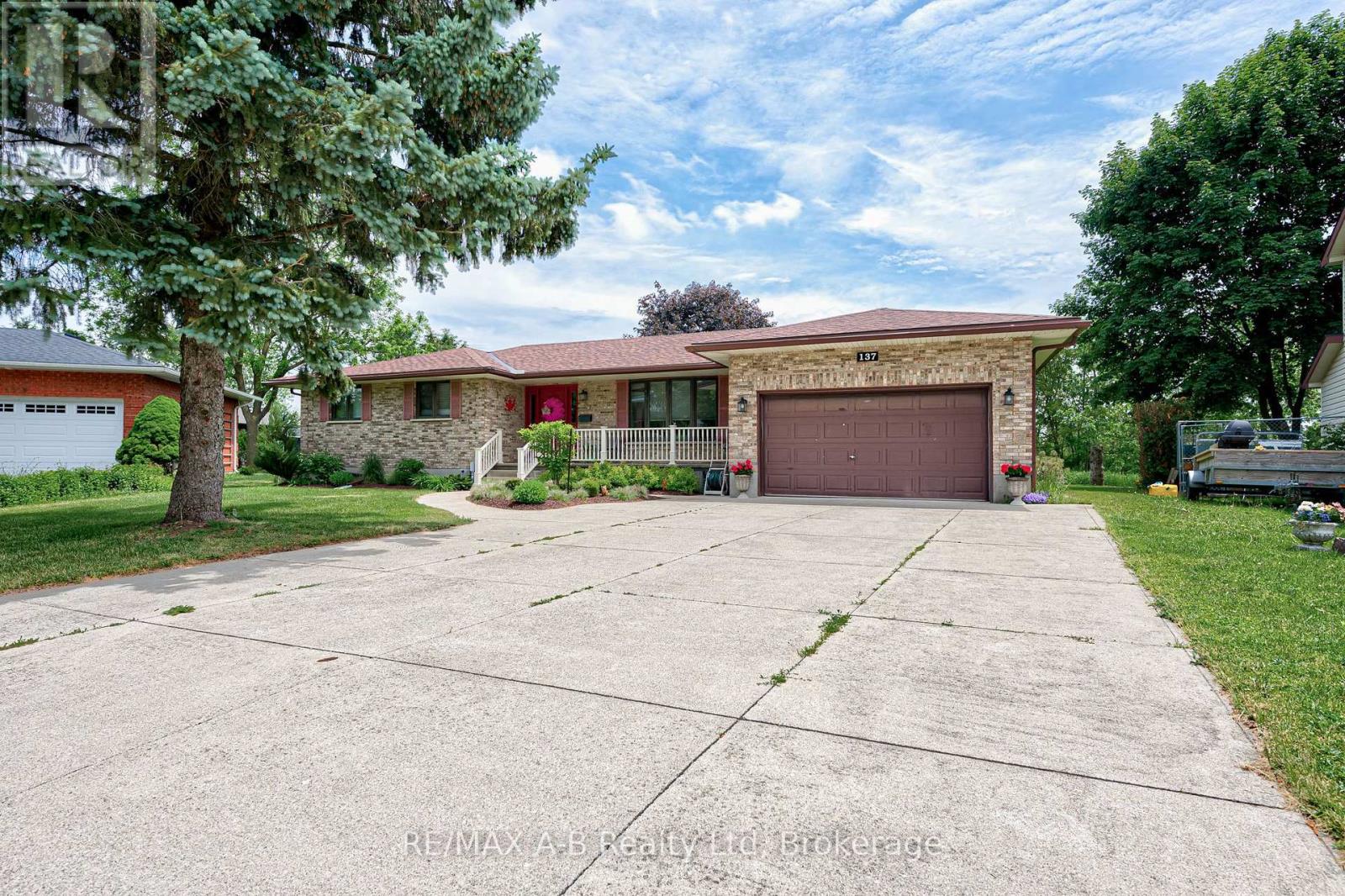 137 Mitchell Court, West Perth, Ontario  N0K 1N0 - Photo 3 - X13429514