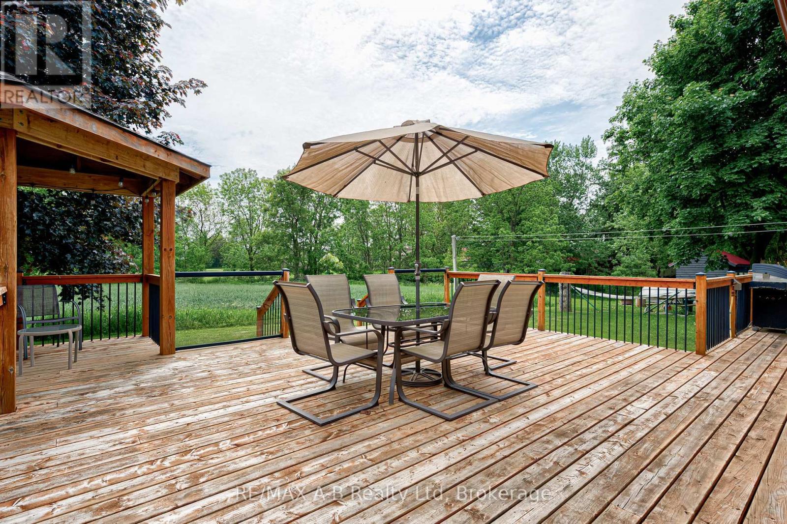137 Mitchell Court, West Perth, Ontario  N0K 1N0 - Photo 38 - X13429514