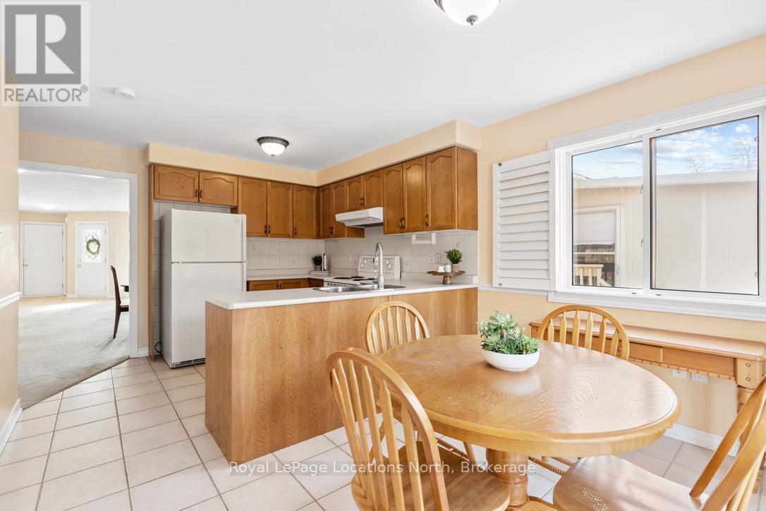 83 White Elm Road, Barrie, Ontario  L4N 0E4 - Photo 8 - S13429836