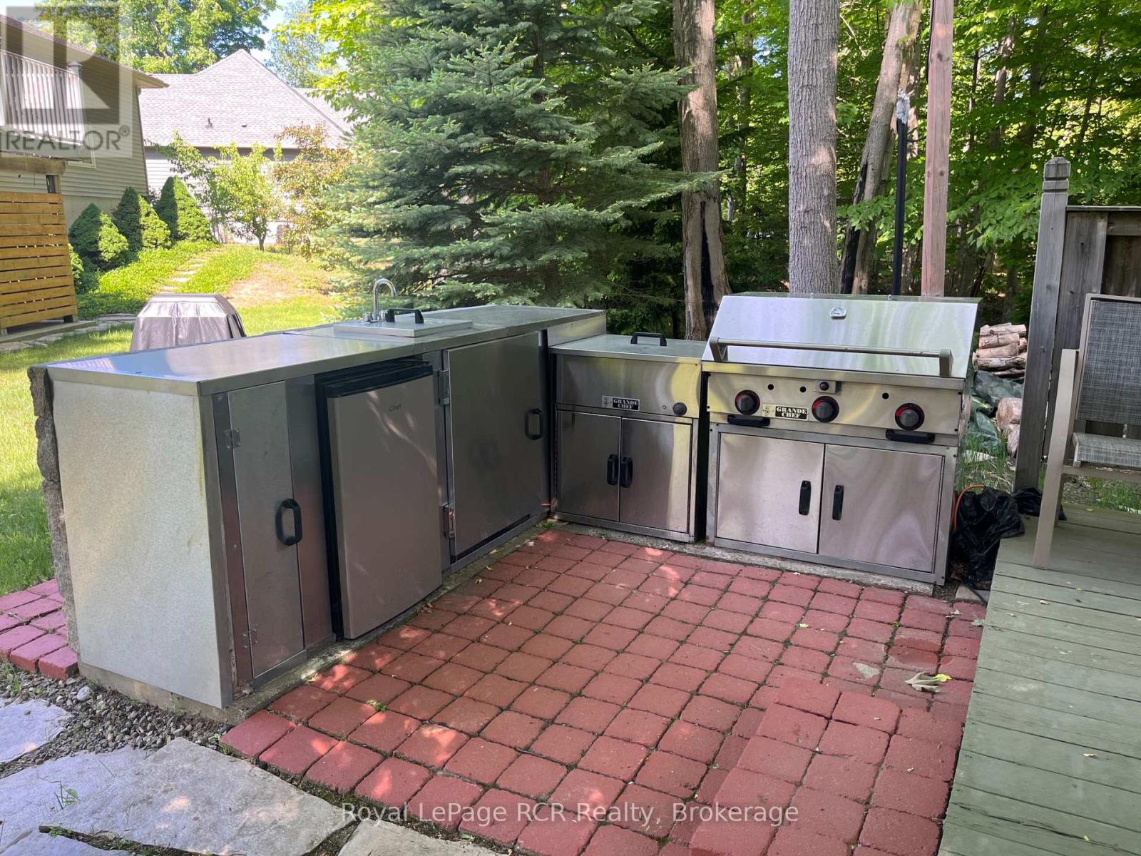 14 Frederick Street, South Bruce Peninsula, Ontario  N0H 2G0 - Photo 15 - X13429800