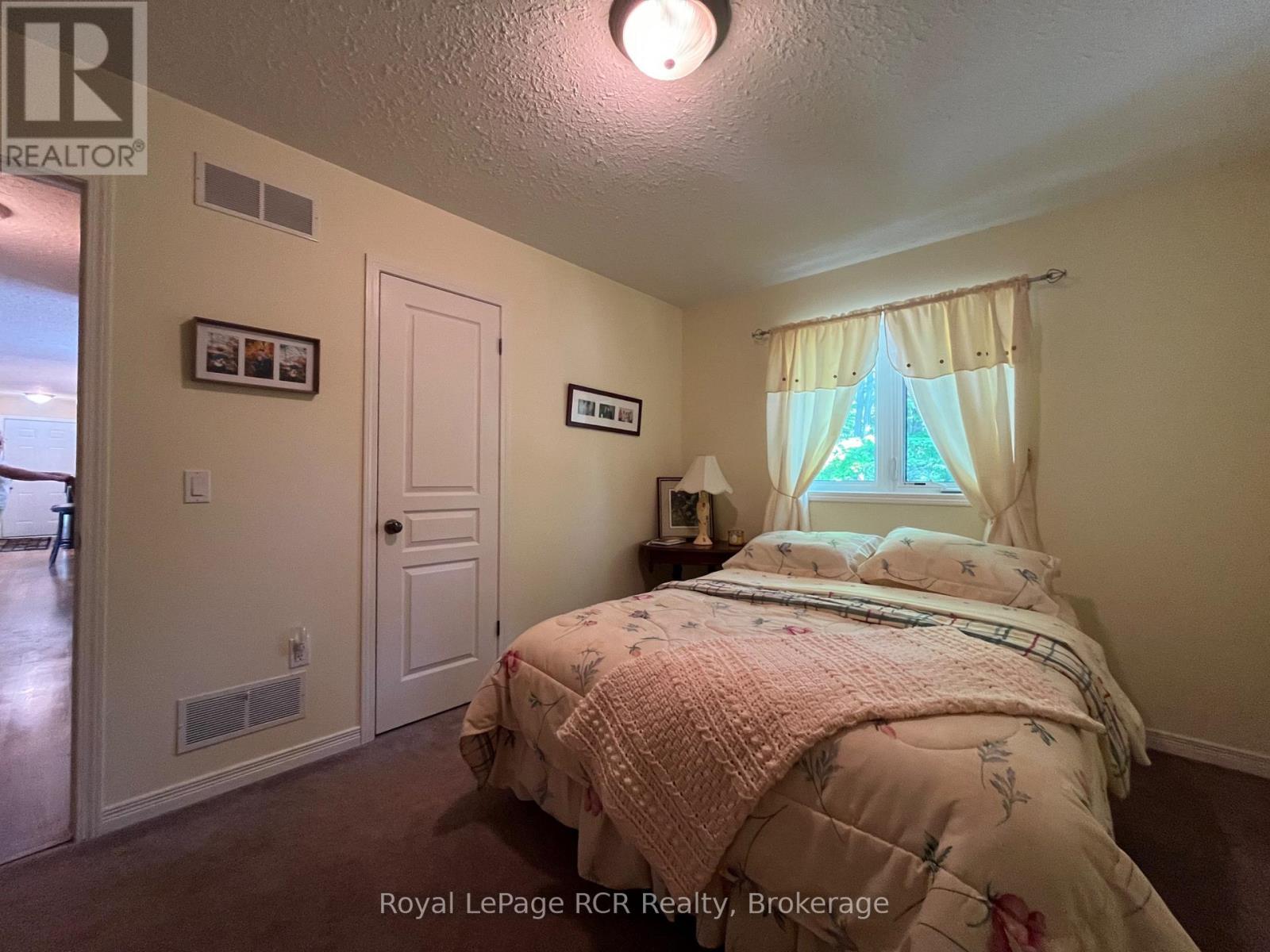14 Frederick Street, South Bruce Peninsula, Ontario  N0H 2G0 - Photo 32 - X13429800