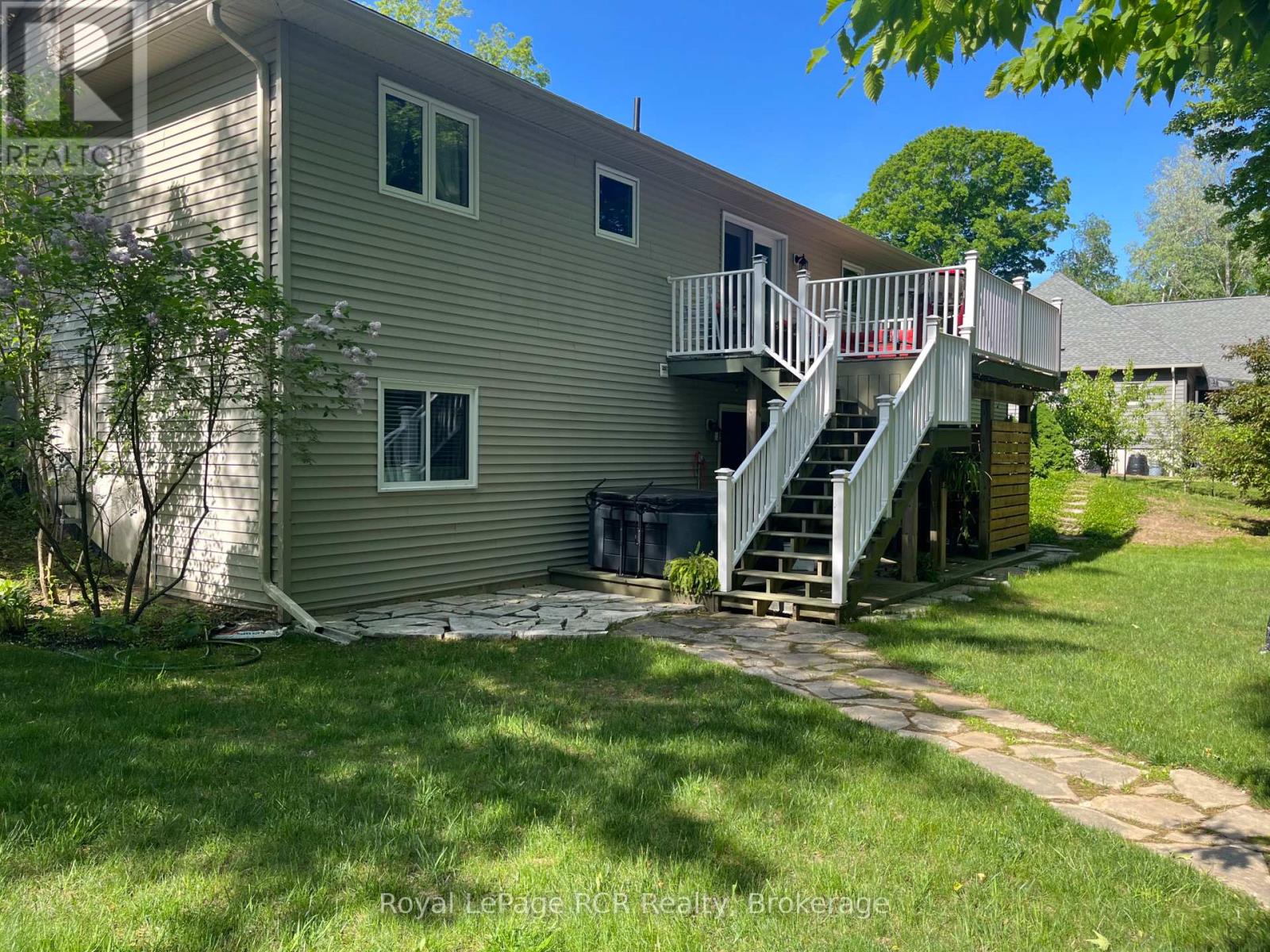 14 Frederick Street, South Bruce Peninsula, Ontario  N0H 2G0 - Photo 5 - X13429800