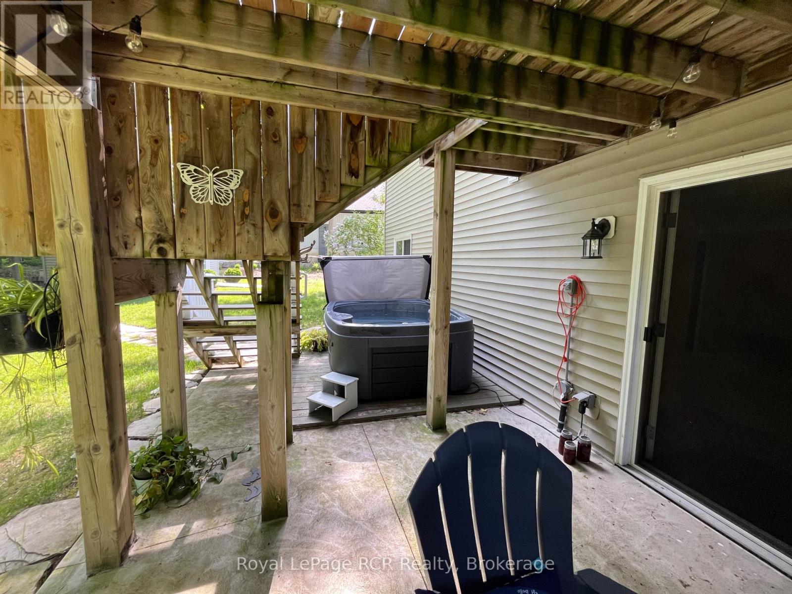 14 Frederick Street, South Bruce Peninsula, Ontario  N0H 2G0 - Photo 7 - X13429800