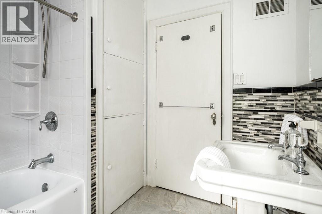 5170 King Street, Beamsville, Ontario  L3J 0H5 - Photo 40 - 40838862